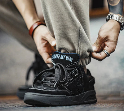 90's Style Skate Sneakers