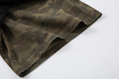 AW SPIKEY HEAD Camouflage Patchwork Raw Hem Jorts