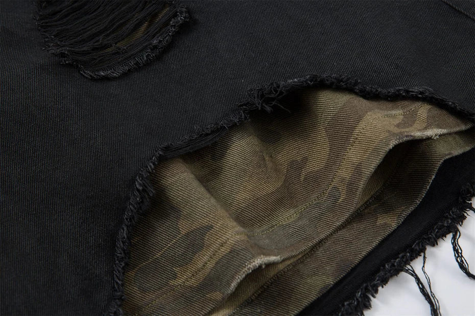 AW SPIKEY HEAD Camouflage Patchwork Raw Hem Jorts