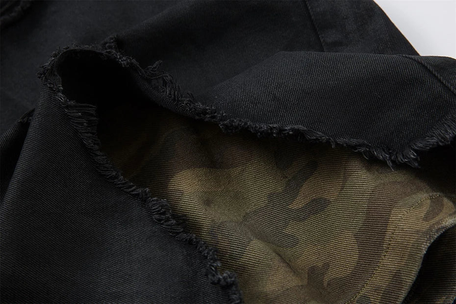 AW SPIKEY HEAD Camouflage Patchwork Raw Hem Jorts