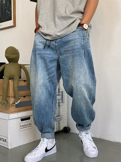 Balloon Fit Tapered Jeans
