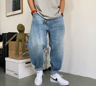 Balloon Fit Tapered Jeans