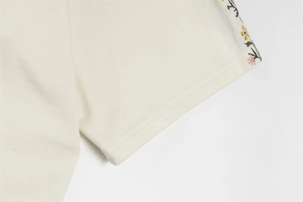 DARK HARVEST Flower Embroidery T-Shirt