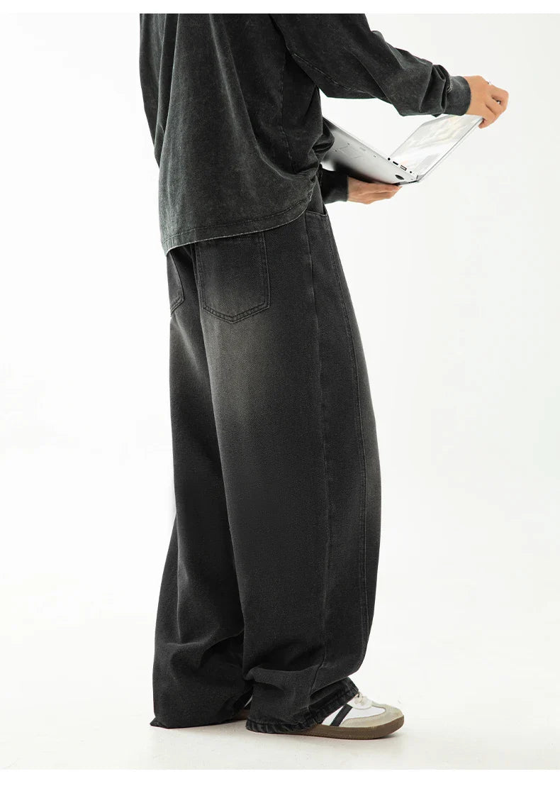 Essential Curved Leg Jeans