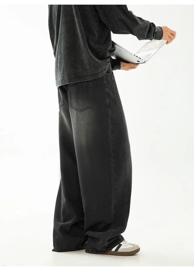 Essential Curved Leg Jeans