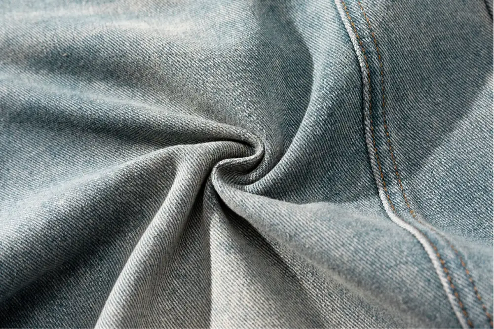 Essential Curved Leg Jeans