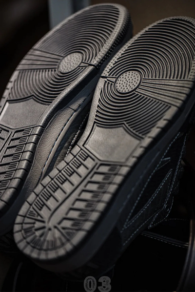 MADEN Black Mamba Skate Sneakers