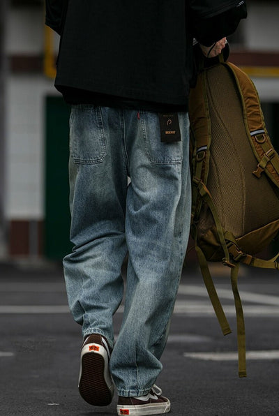 REKNAT Tapered Jeans with Keychain