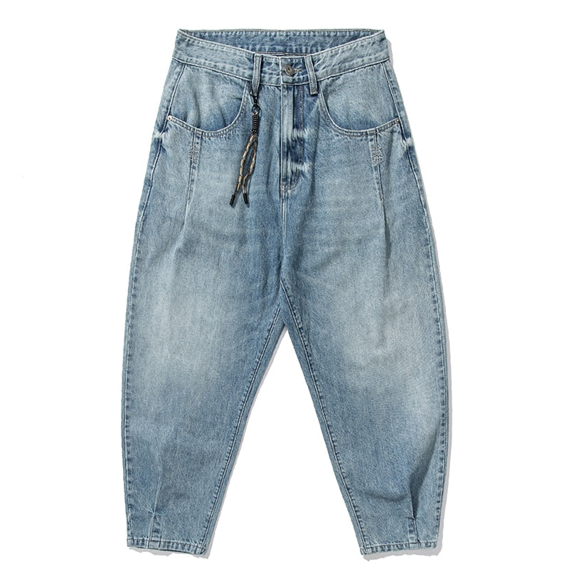 REKNAT Tapered Jeans with Keychain